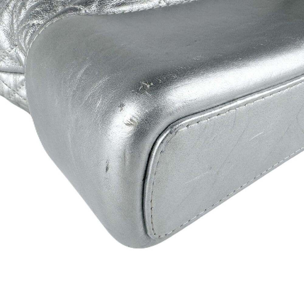 CHANEL Silver Leather Shoulder Bag - Picture 8 of 13